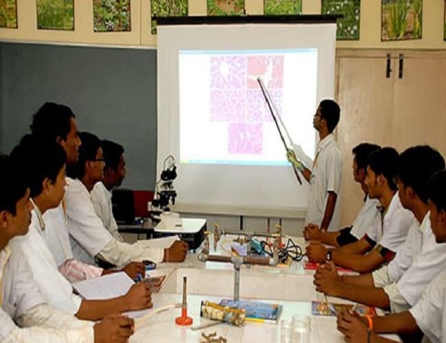 Creative Educational Society’s College of Pharmacy Kurnool Events photo 5